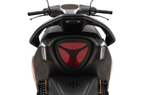 Velax 10